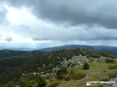 Cabeza Líjar; Cerro Salamanca; Cueva Valiente; grupos de senderismo; puente de la constitución